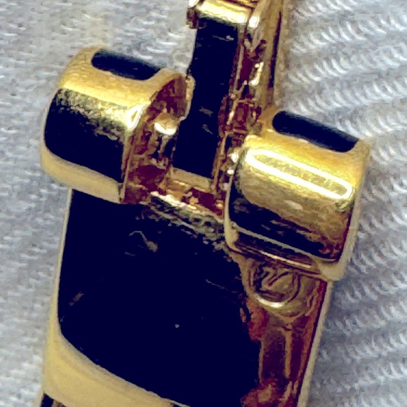 Swarovski 🤩HOST PICK 🤩gold bracelet with black enamel and crystal accents USED - Picture 6 of 11